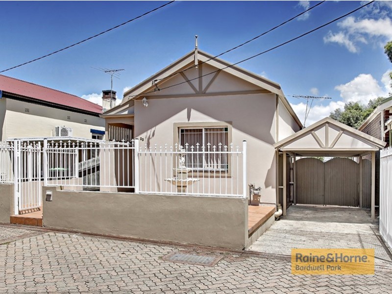 33 River Street, Earlwood NSW 2206