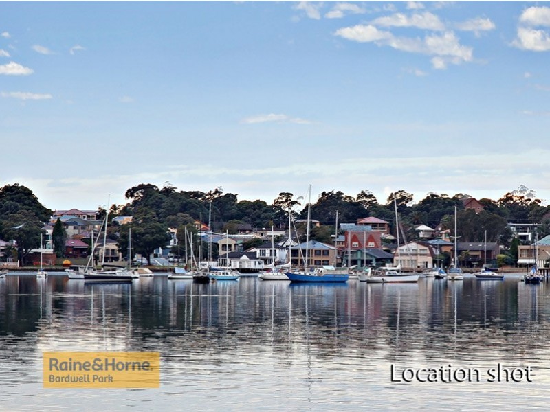 20 Torrens Street, Blakehurst NSW 2221