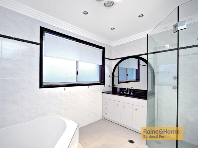 20 Torrens Street, Blakehurst NSW 2221