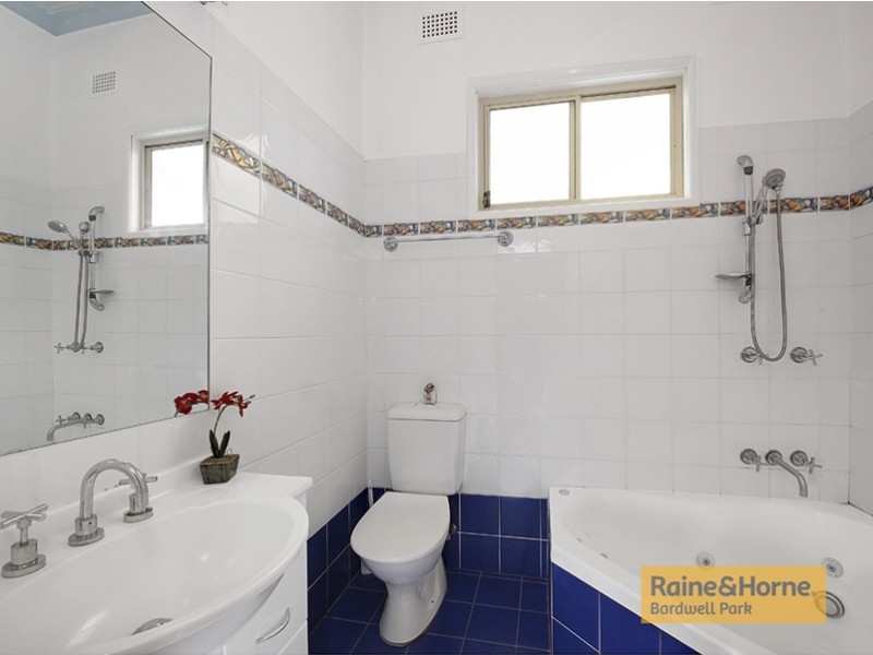 20 Mawson Street, Bardwell Valley NSW 2207