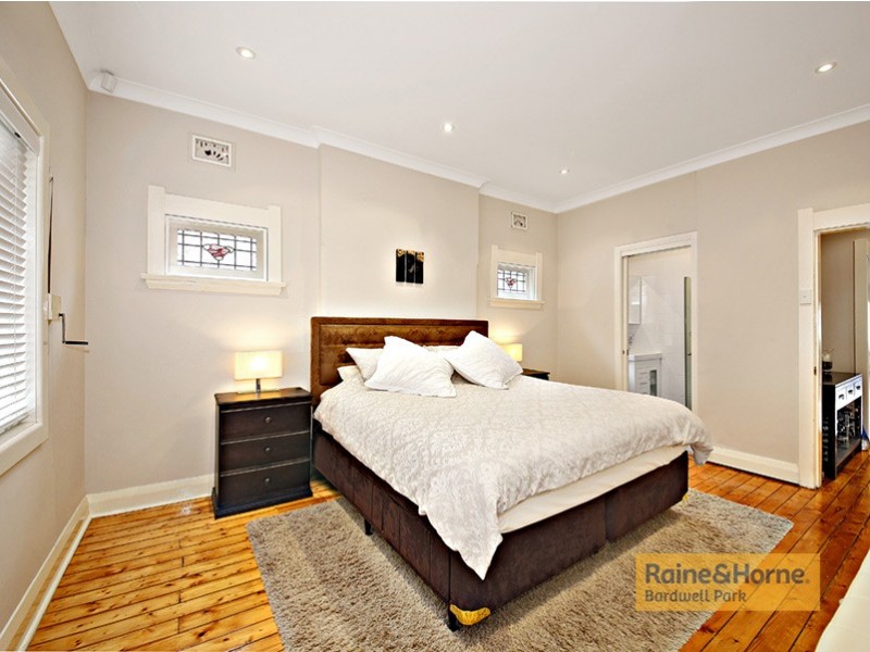 132 Stoney Creek Road, Bexley NSW 2207