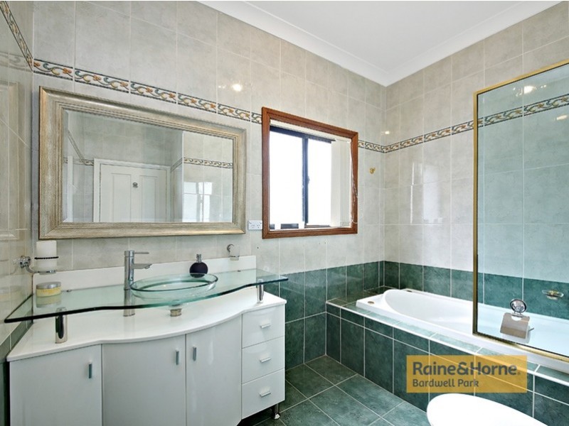 132 Stoney Creek Road, Bexley NSW 2207