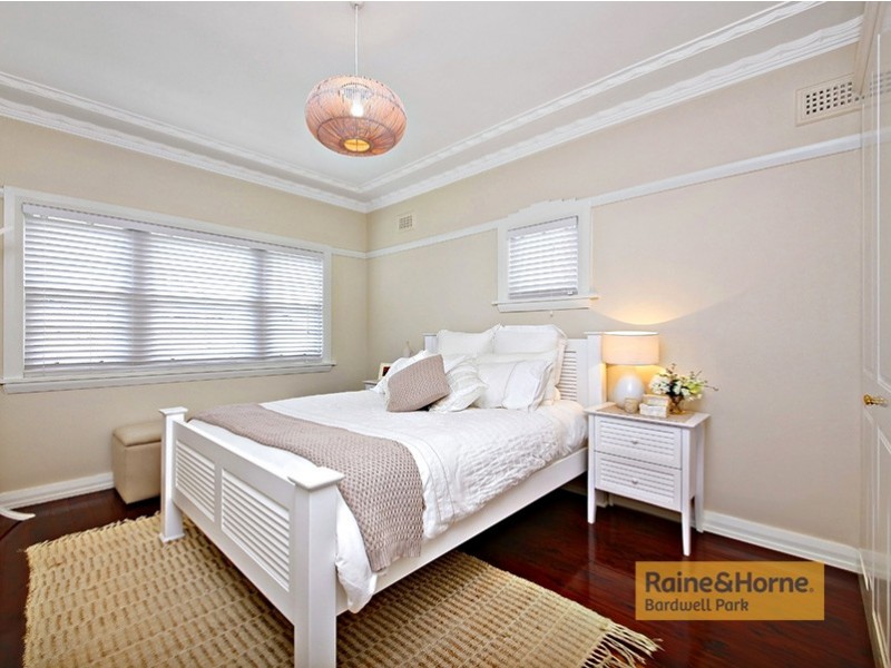 16 Demaine Avenue, Bexley North NSW 2207