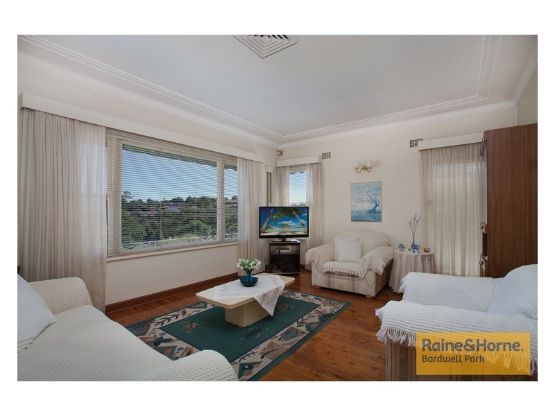 105 Slade Road, Bardwell Park NSW 2207