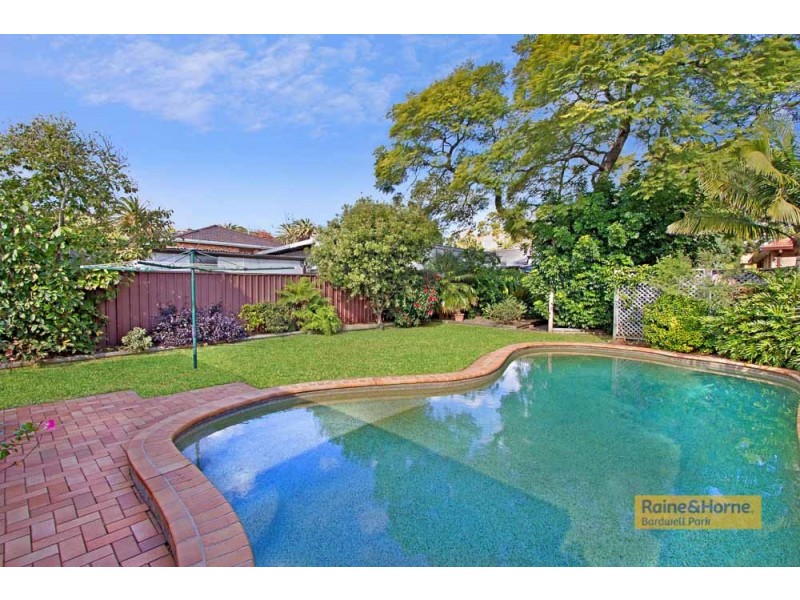 32 Hannam Street, Bardwell Valley NSW 2207