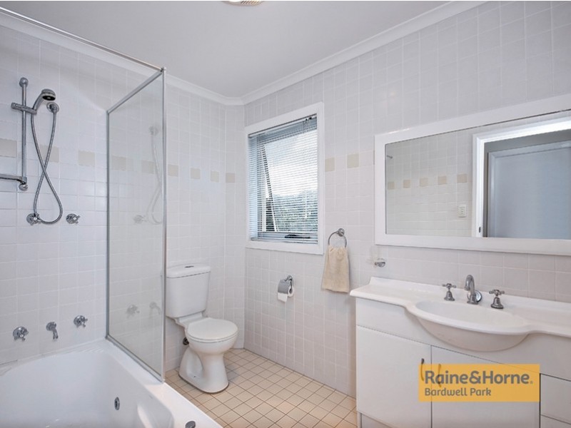 2/110-112 Slade Road, Bardwell Park NSW 2207