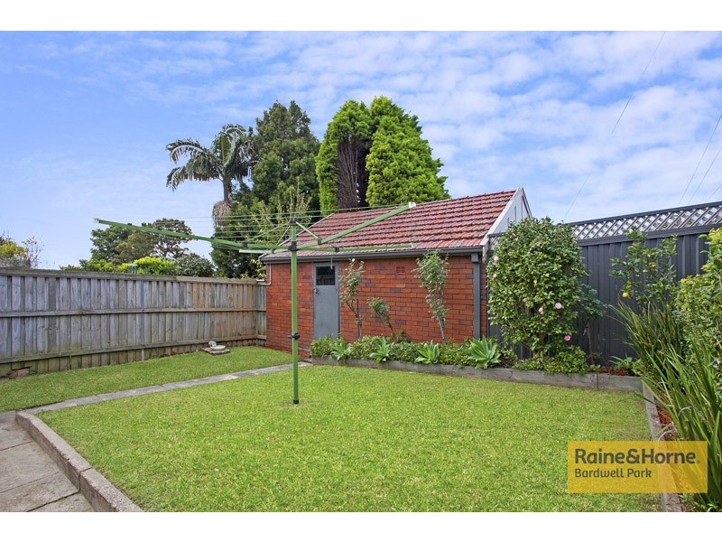 1A Todd Street, Kingsgrove NSW 2208