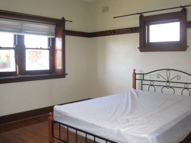 37 Panorama Road, Kingsgrove NSW 2208