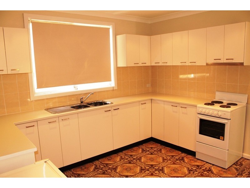 23 Dreadnought Street, Roselands NSW 2196