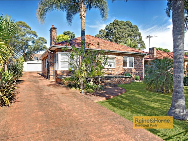 12 Kiewarra Street, Kingsgrove NSW 2208