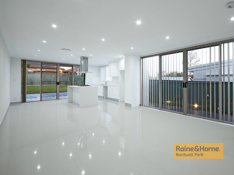 16A Dreadnought Street, Roselands NSW 2196