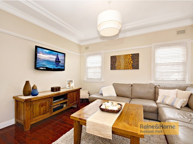 16 Demaine Avenue, Bexley North NSW 2207