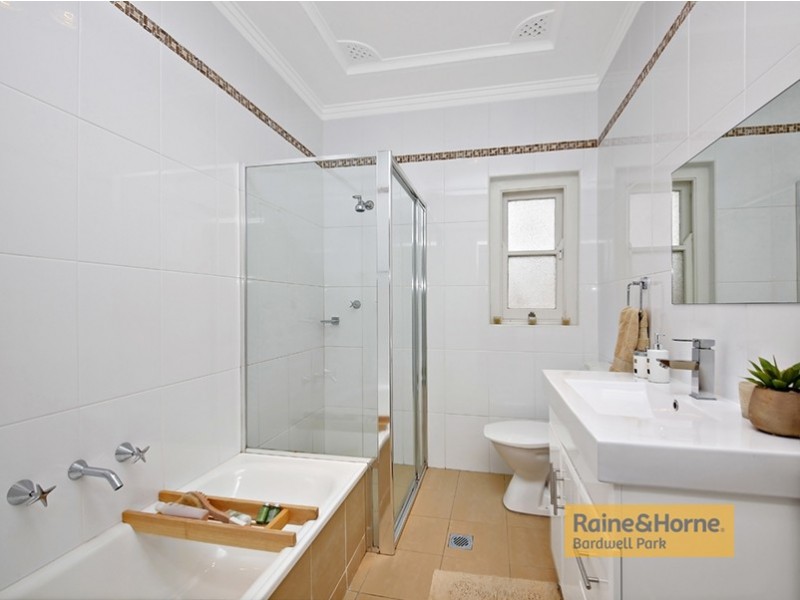 16 Demaine Avenue, Bexley North NSW 2207