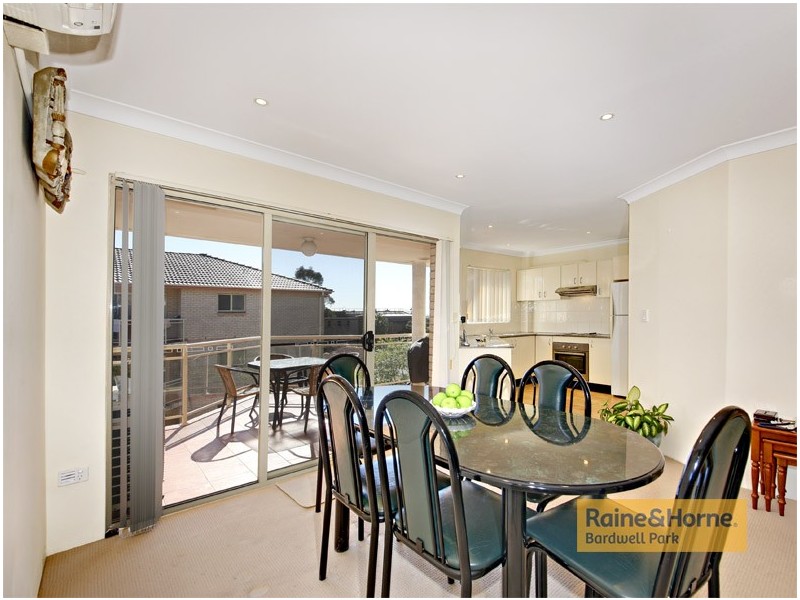 19/1 Hillview Street, Roselands NSW 2196