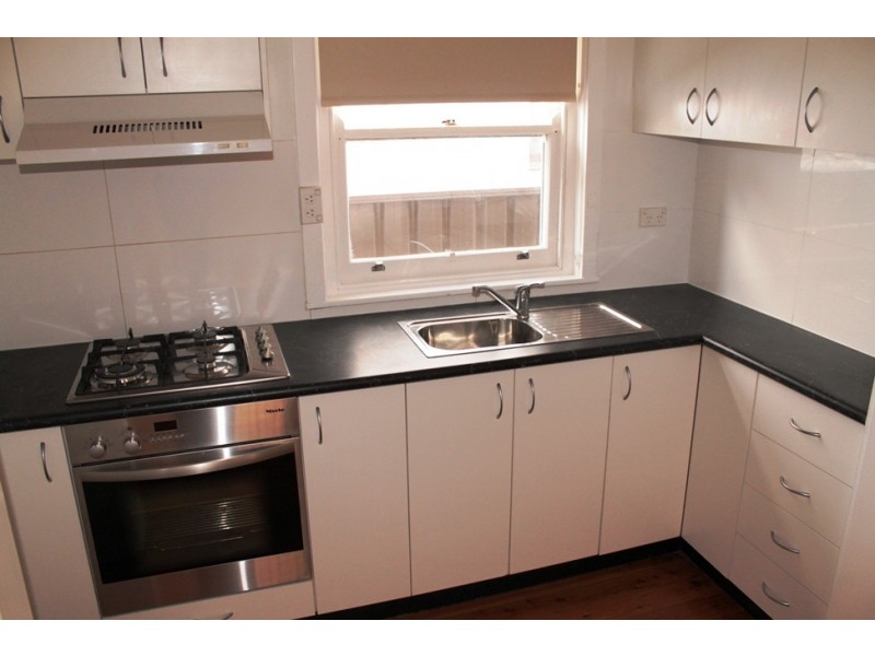 31 Kitchener Avenue, Earlwood NSW 2206