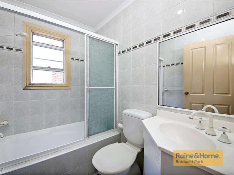 33 River Street, Earlwood NSW 2206