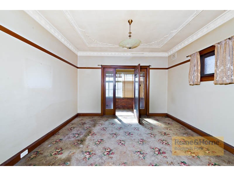 15 Arncliffe Road, Earlwood NSW 2206