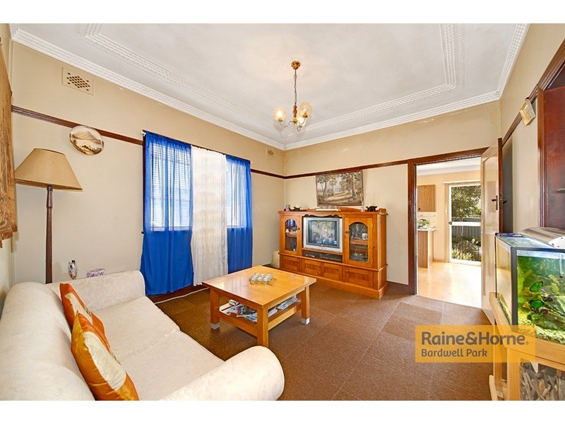 2 Homedale Avenue, Bexley North NSW 2207