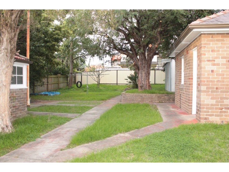 34 Ryrie Road, Earlwood NSW 2206