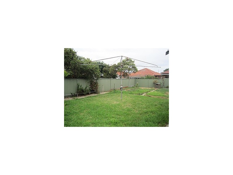 9 Fleet Avenue, Earlwood NSW 2206