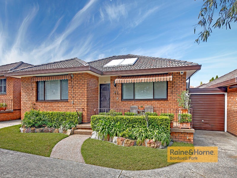 2/56 Regent Street, Bexley NSW 2207