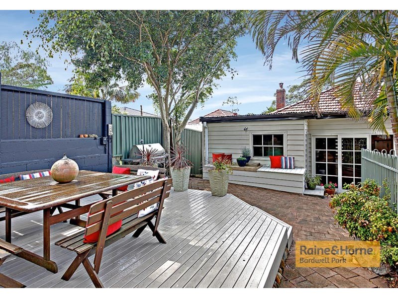 33 Canonbury Grove, Bexley North NSW 2207