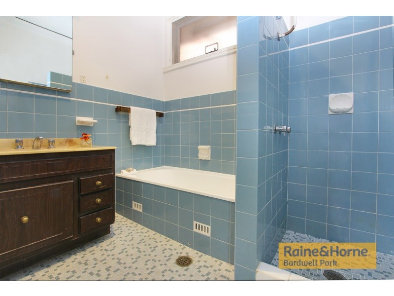 39 John Street, Bardwell Valley NSW 2207