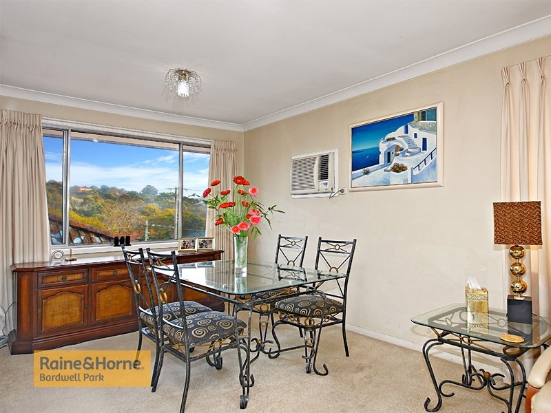 7 Wallendbeen Place, Bardwell Valley NSW 2207