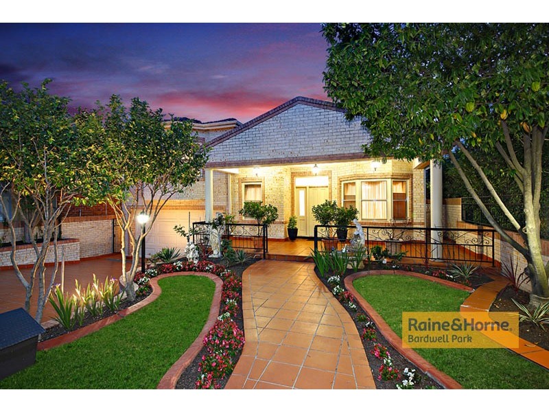 98 Bayview Avenue, Earlwood NSW 2206