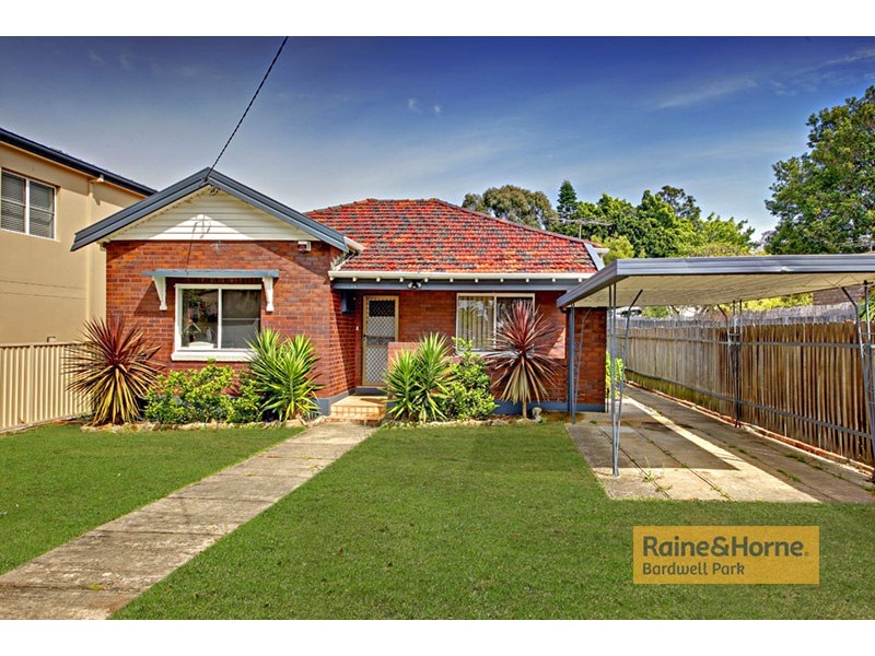 11 Wavell Parade, Earlwood NSW 2206