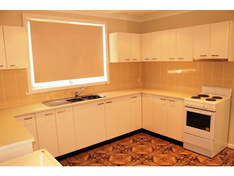 23 Dreadnought Street, Roselands NSW 2196