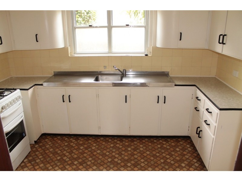 19 Moore Street, Bardwell Park NSW 2207