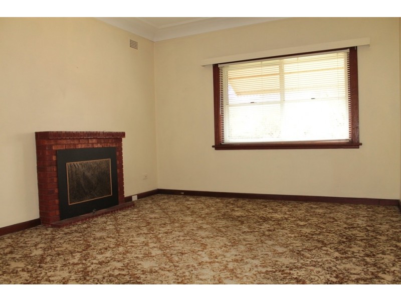 19 Moore Street, Bardwell Park NSW 2207