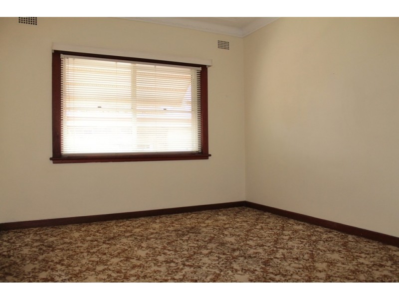 19 Moore Street, Bardwell Park NSW 2207