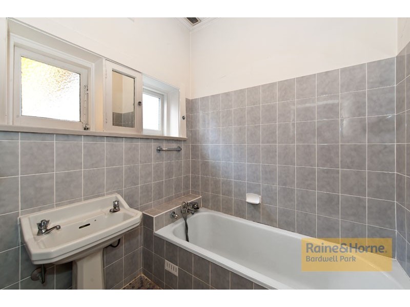 4 Ibex Street, Earlwood NSW 2206