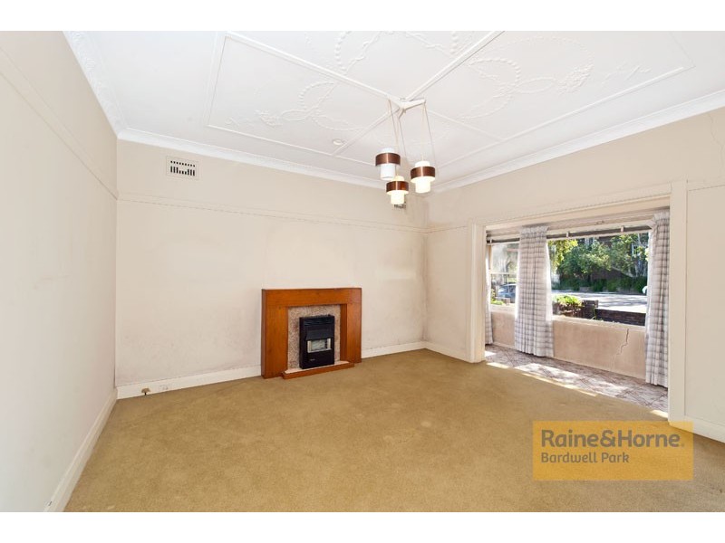 4 Ibex Street, Earlwood NSW 2206