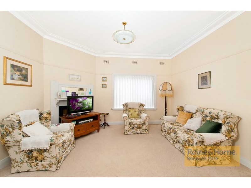 61 Kitchener Avenue, Earlwood NSW 2206