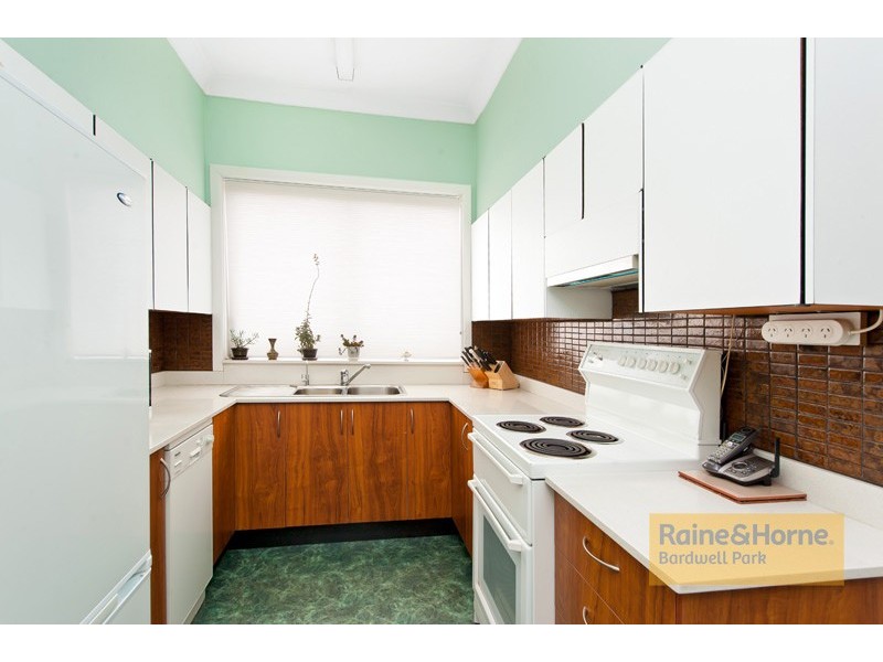 61 Kitchener Avenue, Earlwood NSW 2206