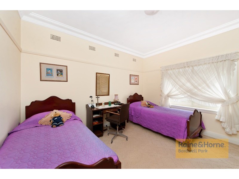 61 Kitchener Avenue, Earlwood NSW 2206