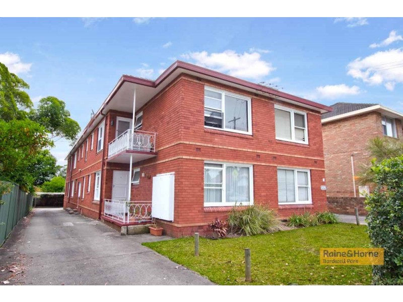 2/195 Bexley Road, Kingsgrove NSW 2208