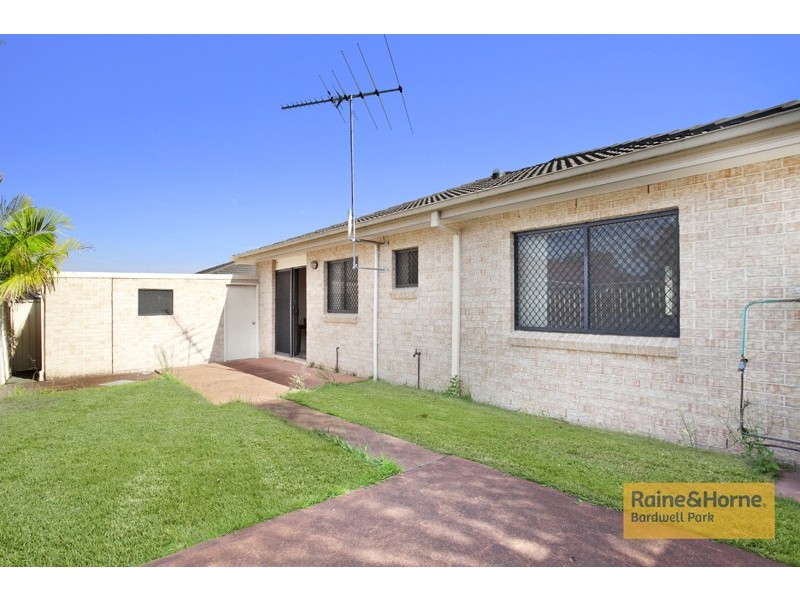 3/102 Hunter Street, Condell Park NSW 2200