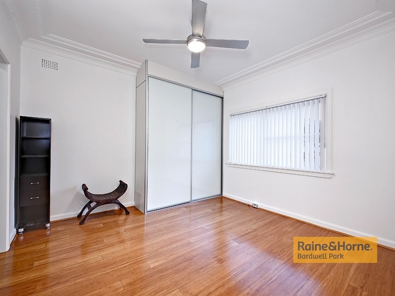 18 Demaine Avenue, Bexley North NSW 2207