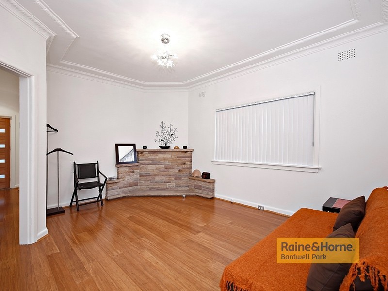 18 Demaine Avenue, Bexley North NSW 2207