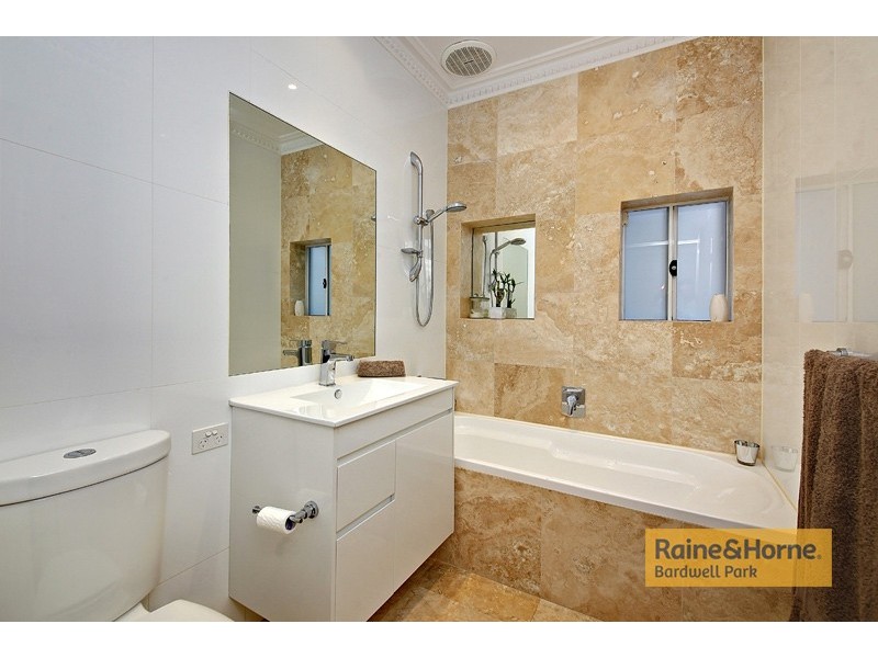 24 Baringa Road, Earlwood NSW 2206