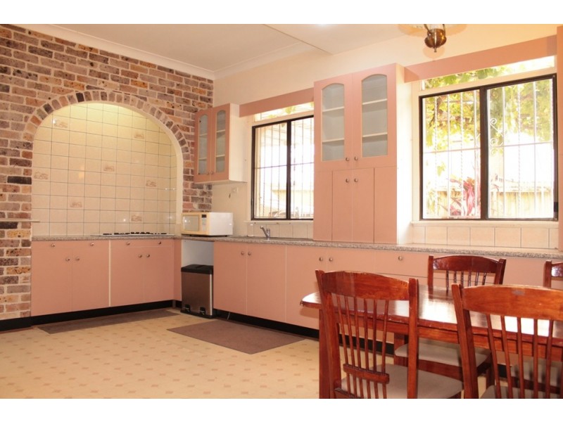 4 Gipps Street, Bardwell Valley NSW 2207