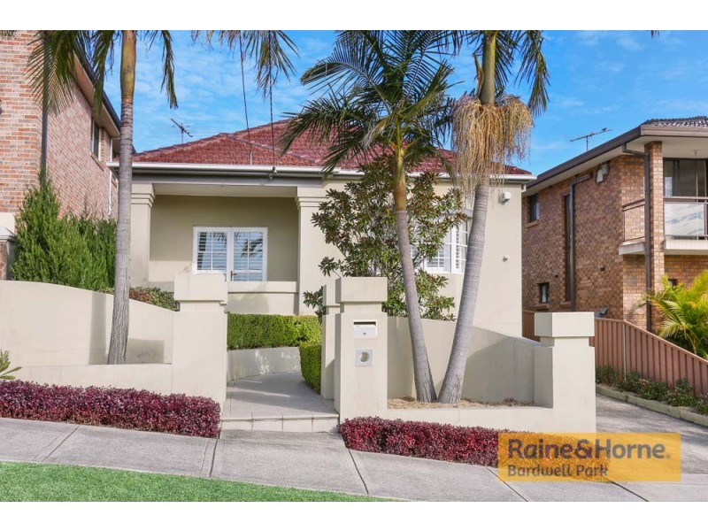 14 Mooney Avenue, Earlwood NSW 2206