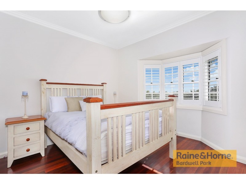 14 Mooney Avenue, Earlwood NSW 2206