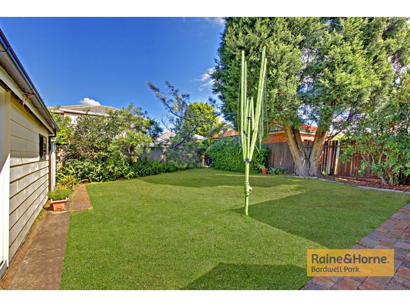 64 Barnsbury Grove, Bardwell Park NSW 2207