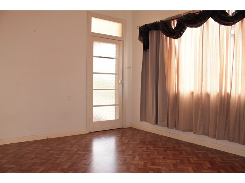 4 Gipps Street, Bardwell Valley NSW 2207