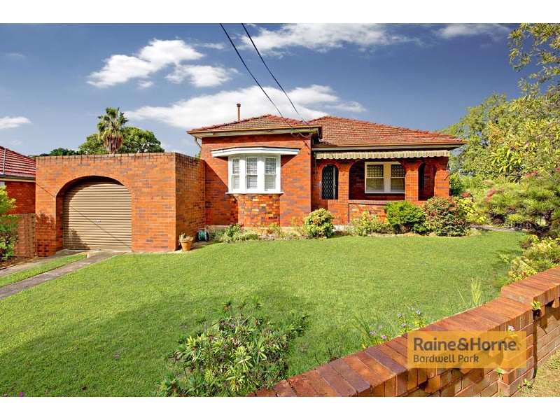 6 Arncliffe Road, Earlwood NSW 2206